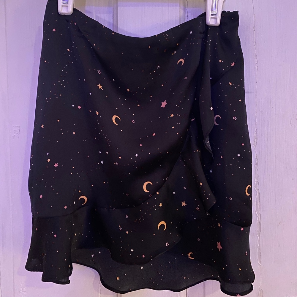 Honey Punch Navy Star Ruffle Skirt